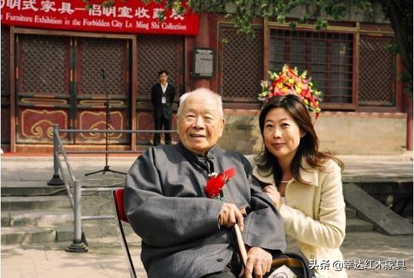 伍嘉思“木趣居”的背后:明式家具收藏的热潮来袭