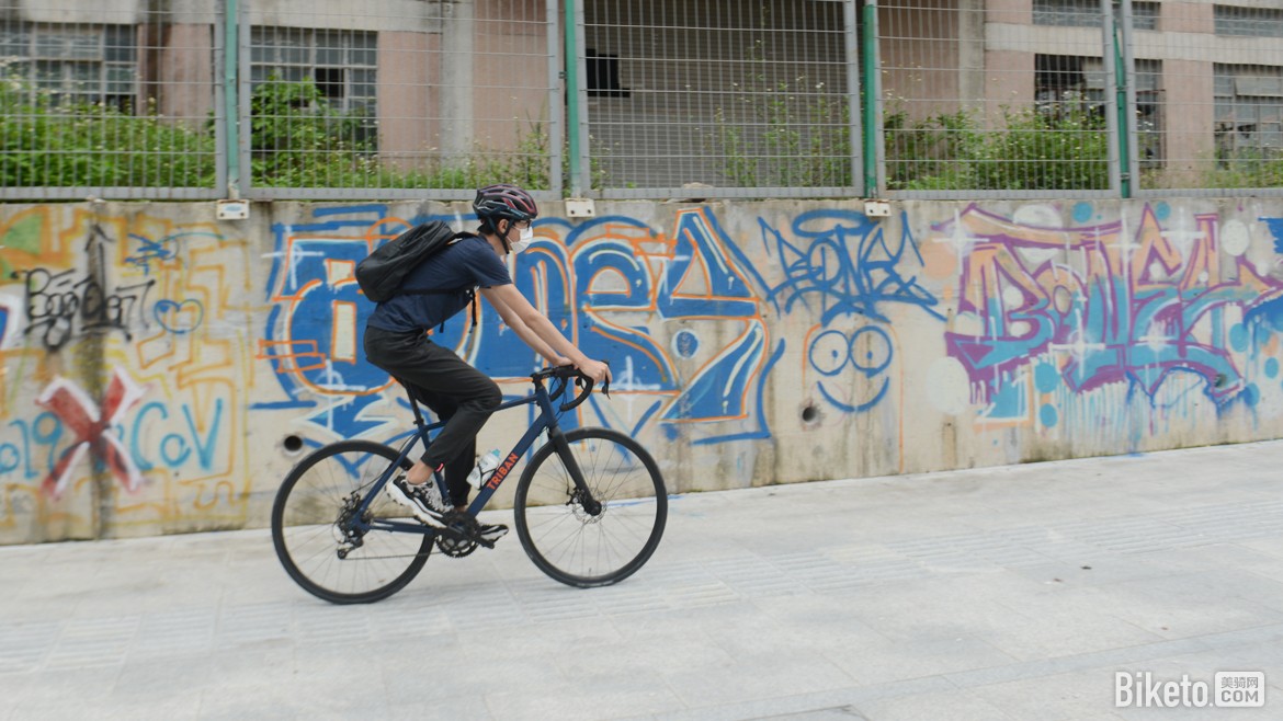 迪卡侬triban100值得入手吗,迪卡侬triban公路车怎么样