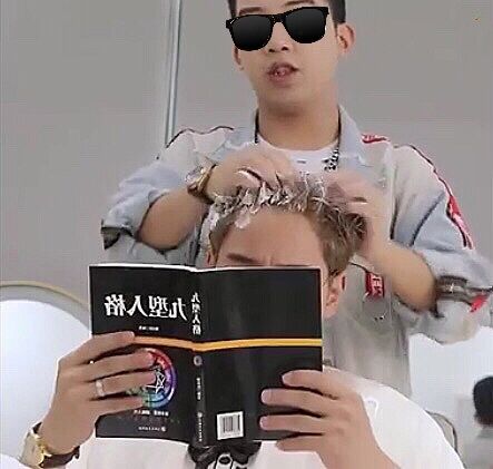 为啥我天天洗头还有头皮屑,正确消除头皮屑脱发的方法