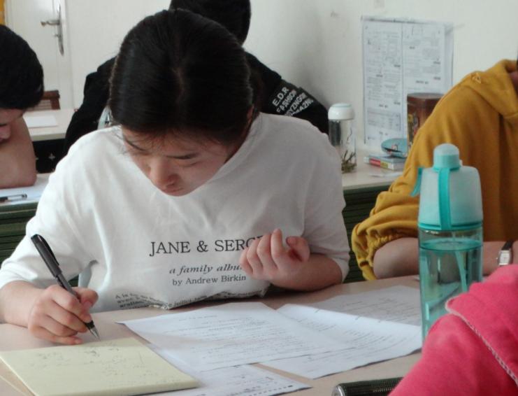 文科生男生最吃香的专业,文科生比较吃香的专业