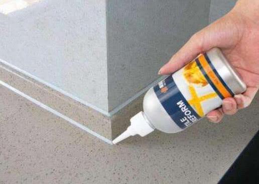 玻璃胶黑色霉菌怎么处理,水池边玻璃胶里发霉发黑怎么处理