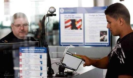 为什么出口会被海关扣货,外贸出口货物被国内海关扣货