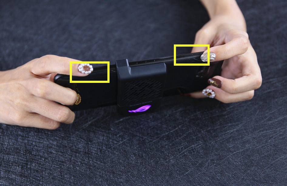 rog游戏手机2全套测评,rog游戏手机2上手体验