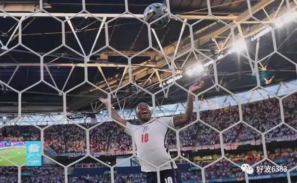 千古“英”名一“跳”毁!快乐足球遭全网唾弃