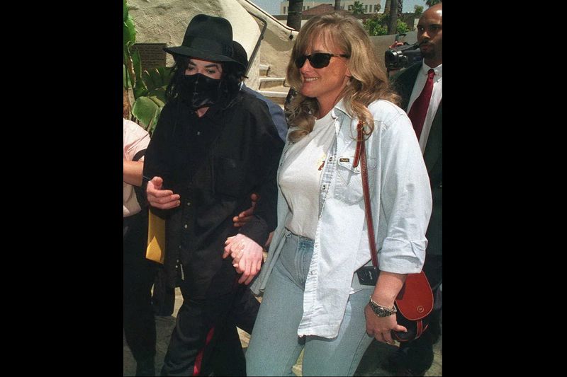 音乐之神迈克尔杰克逊,迈克尔杰克逊动感摇滚英文歌曲