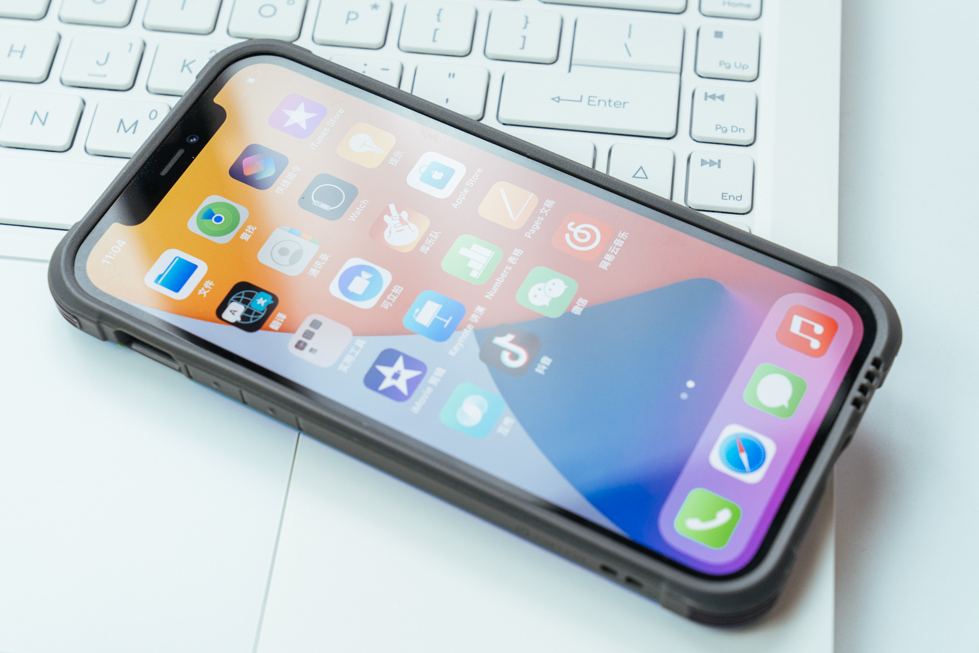 iphone12pro原装透明保护壳测试,iphone12无镜头保护手机壳