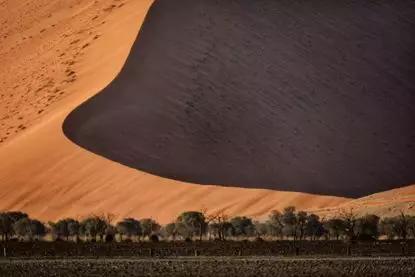 假期撒手没的戏精同事们，竟然在我挤春运的时候吹海风？？（下）