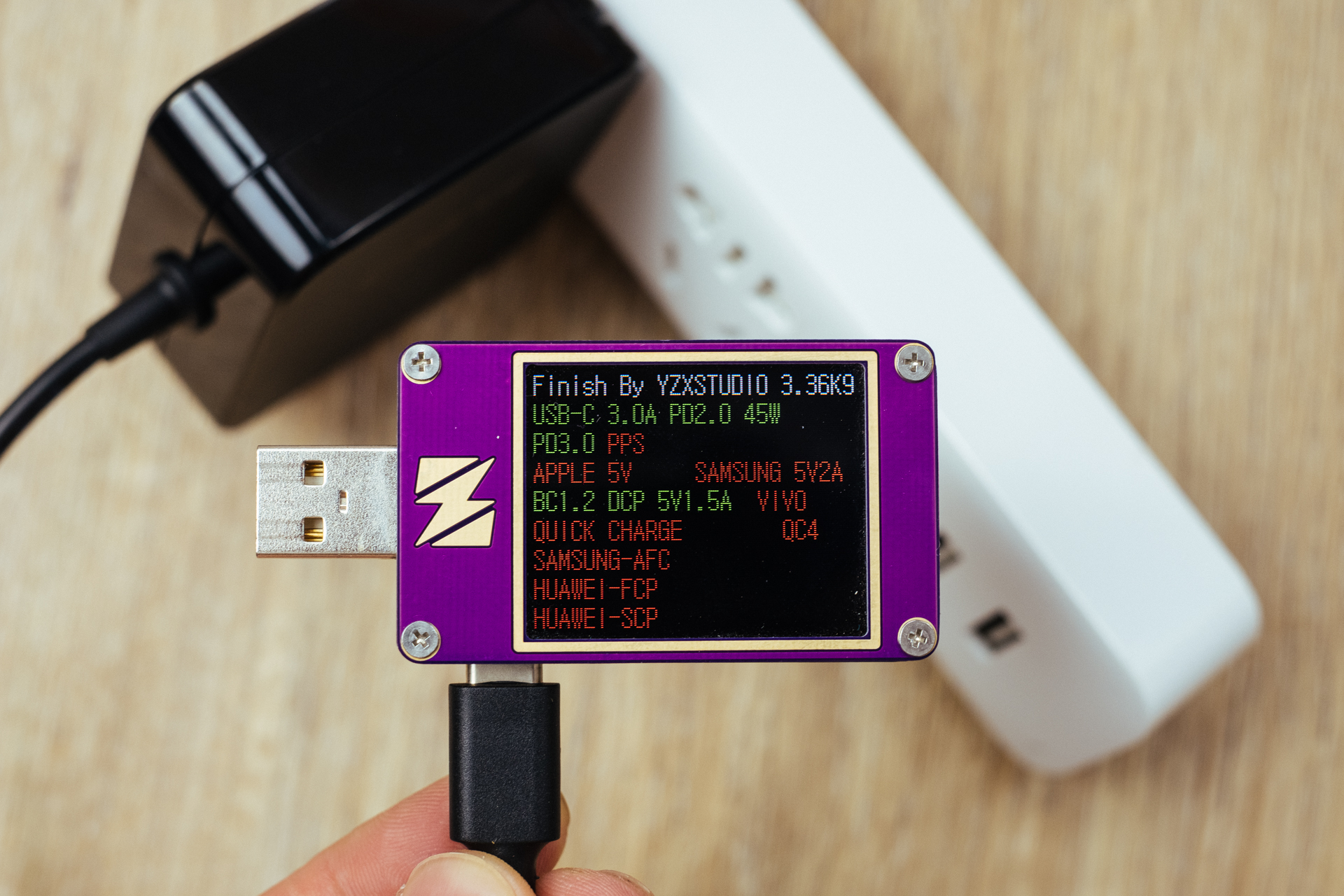 为什么我会回购C-FORCE便携屏，CF015C是一块务实的拓展屏吗？