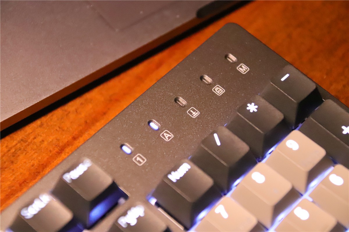 为什么键盘很好却不好用,为什么键盘那么重