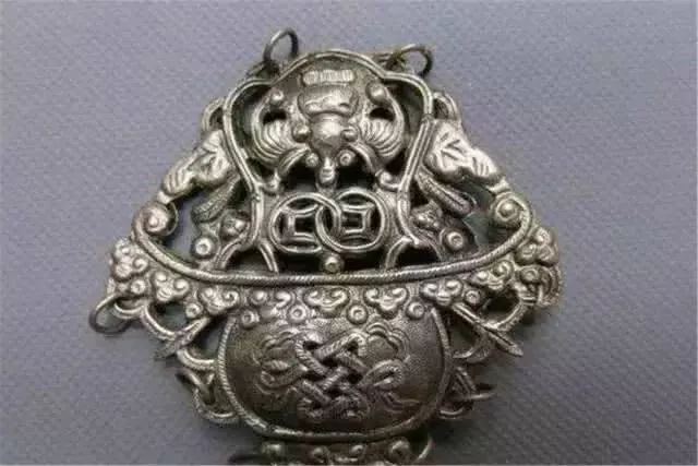 老式铜锁值多少钱一个,最好的锁具收藏