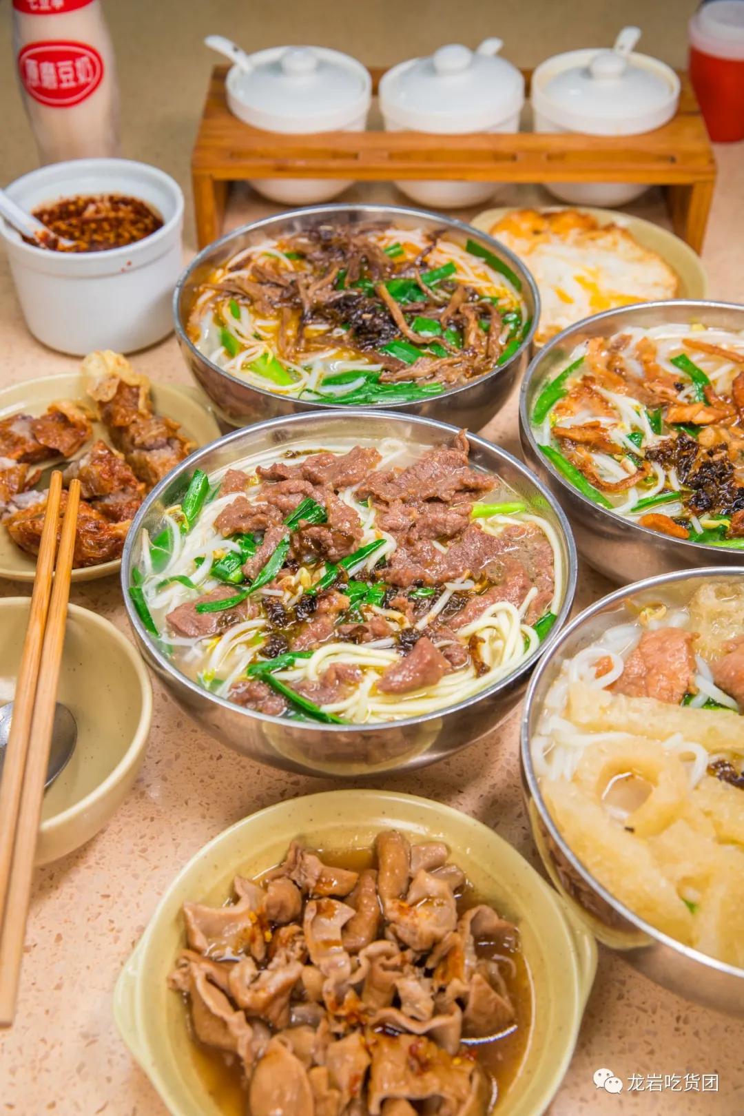 走吧，去龙门镇，吃上一整天