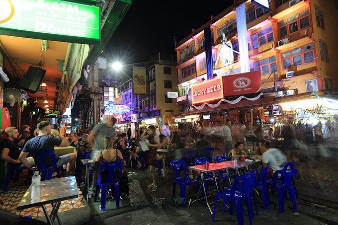 曼谷必打卡泰国菜,asiatique曼谷河畔夜市美食