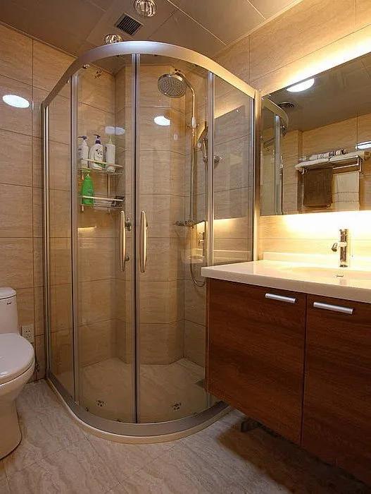 淋浴房和浴缸怎么选,浴缸和淋浴房哪个更经济实用