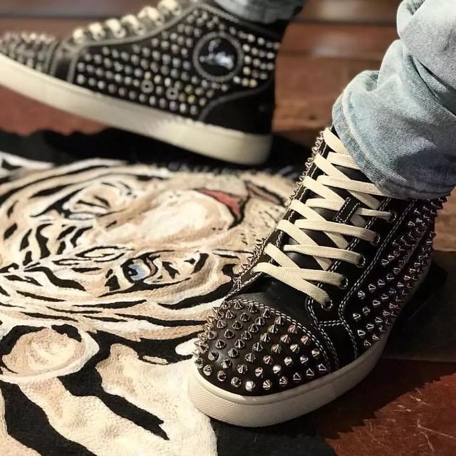 揭秘球鞋,商场球鞋真假