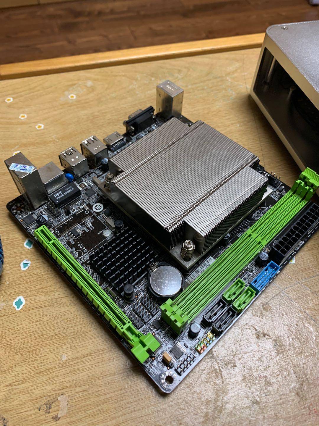 垃圾佬捡苹果手机,垃圾佬的视频大全