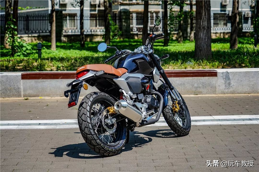 哈雷戴维森livewire电动摩托车,哈雷电动摩托车livewire价格