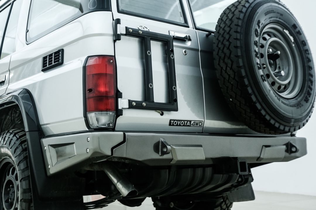 2024款全新lc76澳洲重度改装,lc76最好看的改装