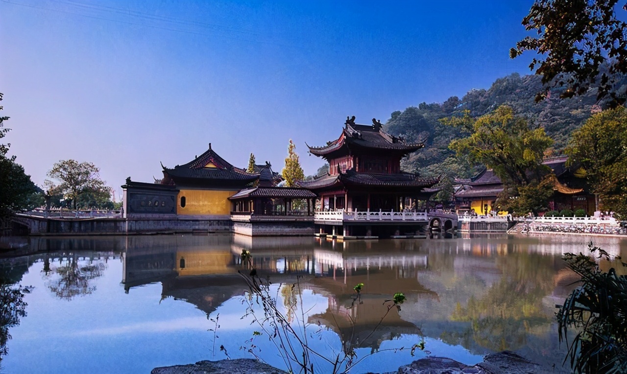 到镇江一定要去的地方,镇江攻略必去的地方推荐