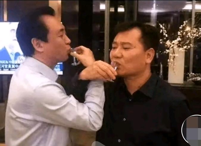 700亿中国首富,700亿资本巨头