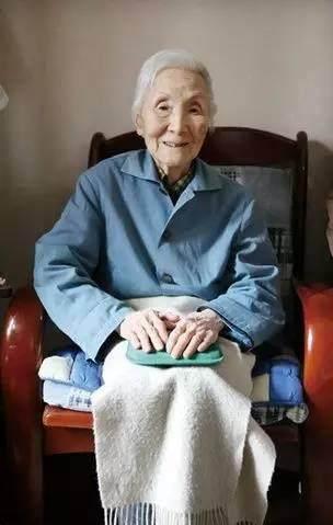 两弹一星功勋科学家的妻子,两弹一星功勋科学家与妻子