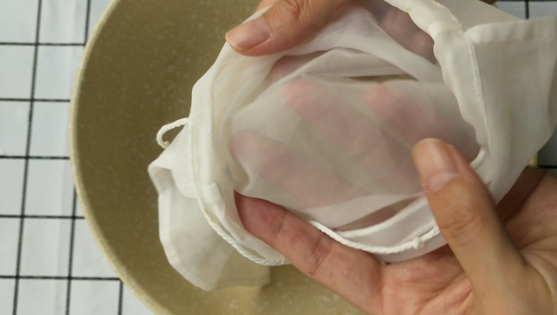 做失败的豆腐脑,做了二次失败的戚风蛋糕