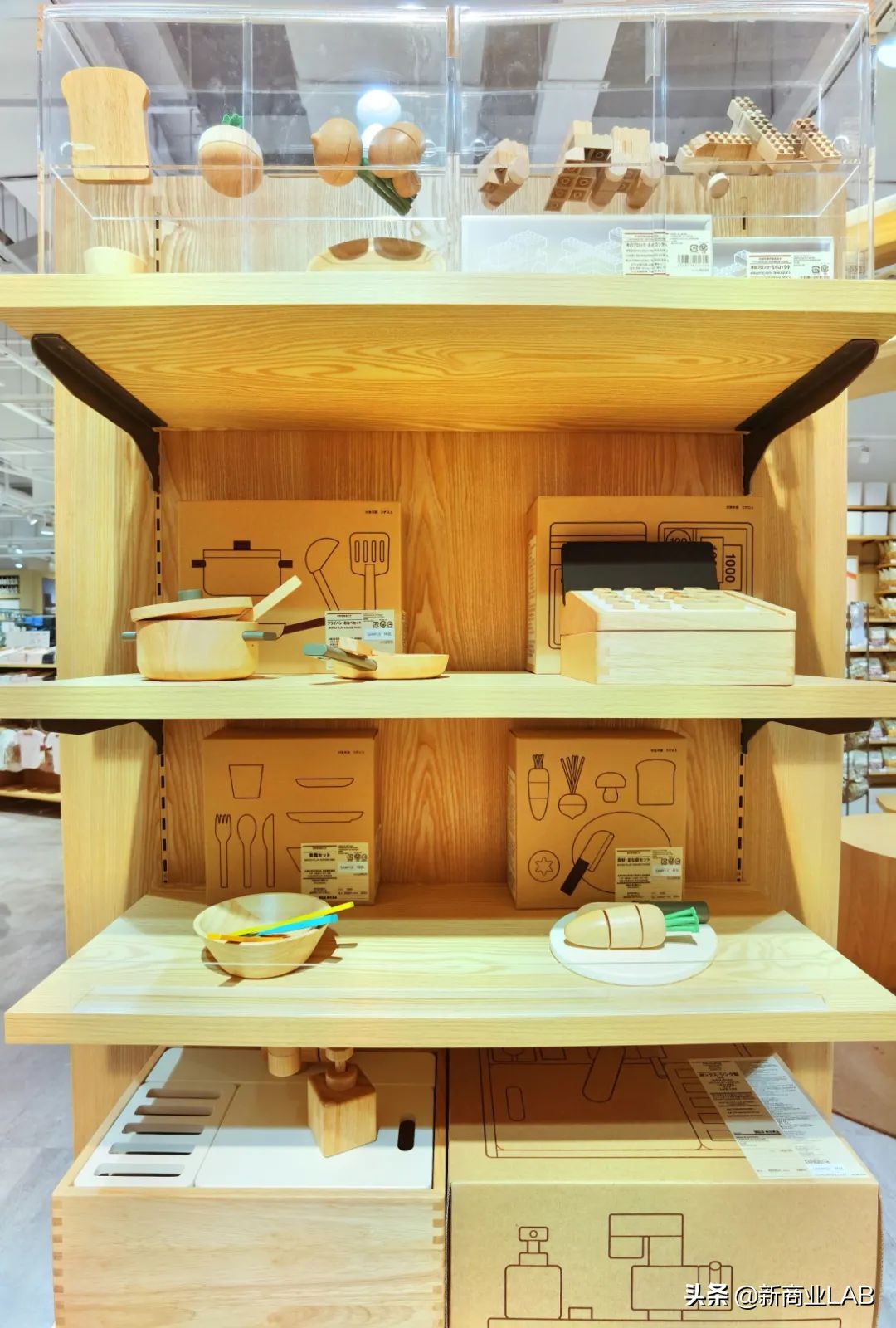 无印良品在武汉的第一家店,武汉无印良品最大的店