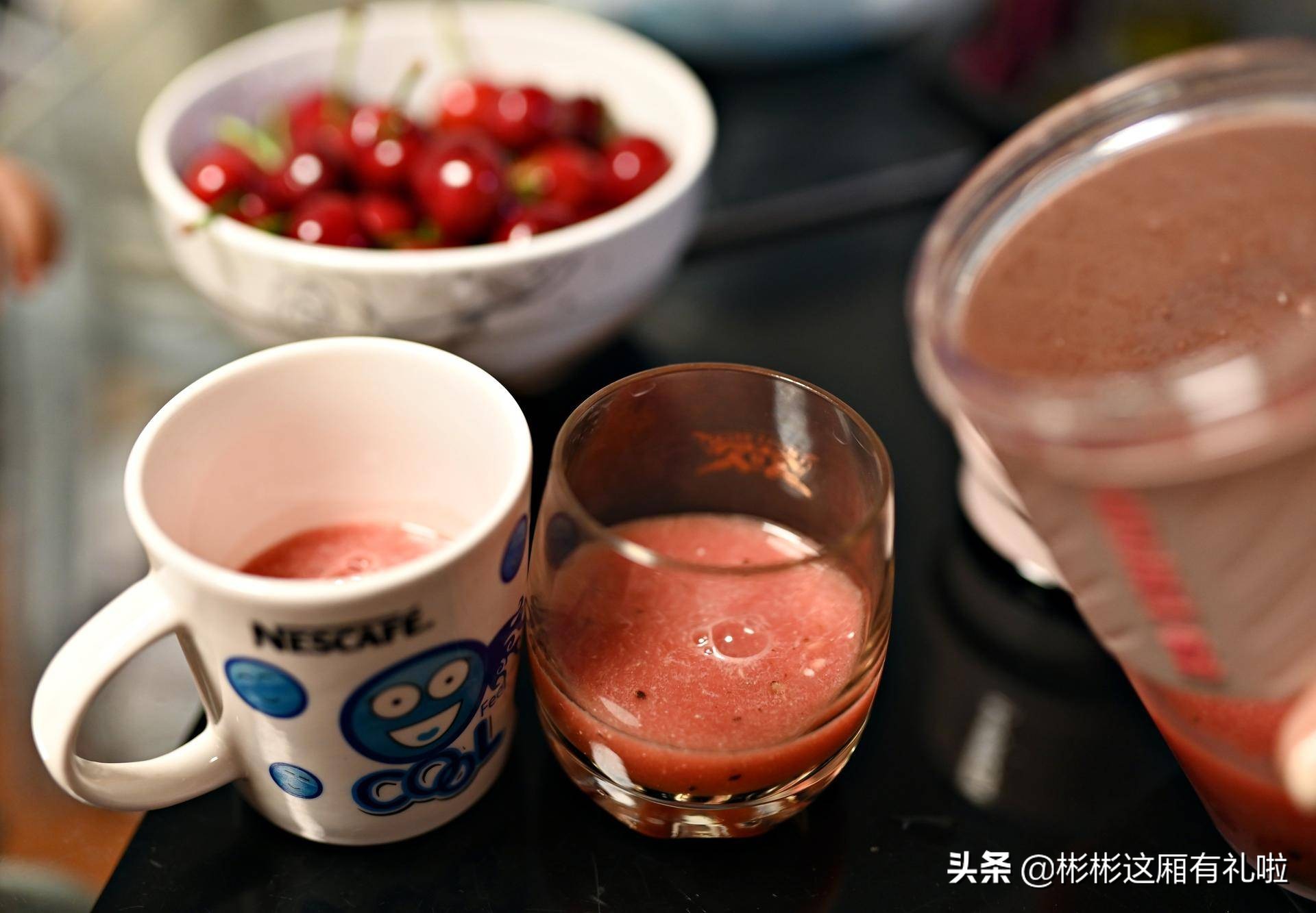 便携式榨汁杯如何用,便携果汁榨汁杯手把手教程