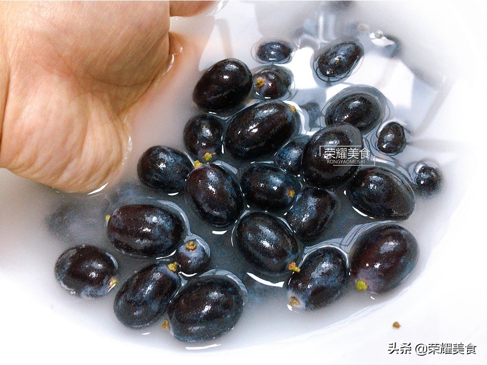 洗提子怎么洗最干净,如何洗提子又干净吃了又健康