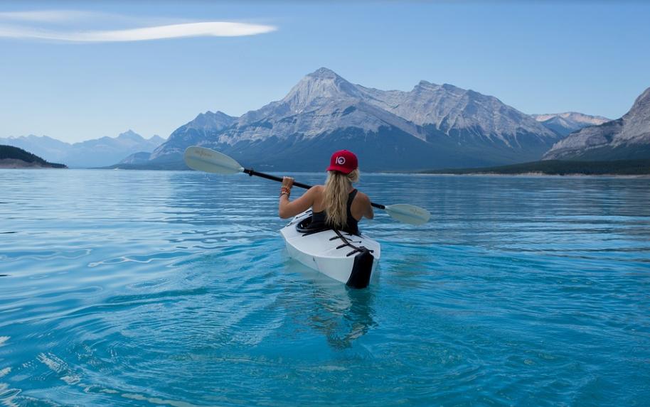 女人纯不纯洁看这3点就知道了,女生纯情的表现
