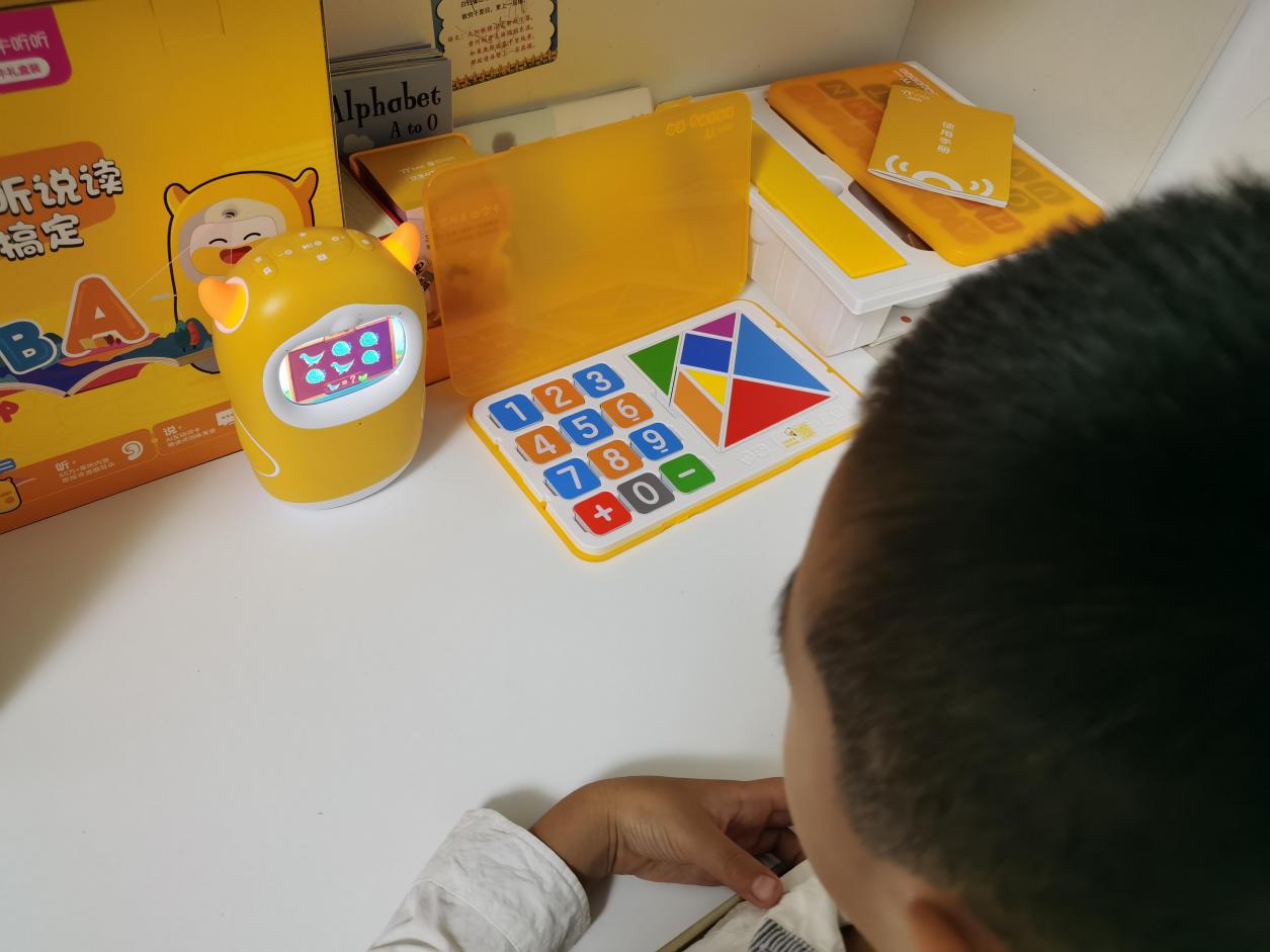 聚齐“语数英”三科辅学，牛听听读书牛幼小衔接好帮手