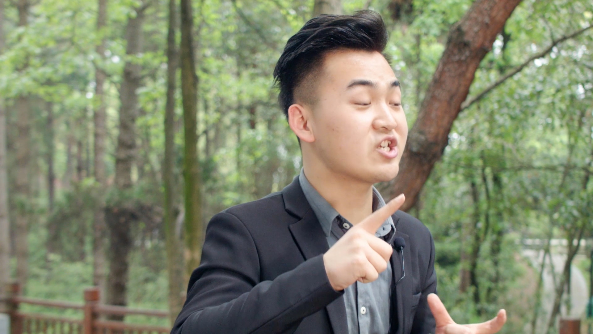 播音主持呼吸及发声练习,播音主持技巧重音