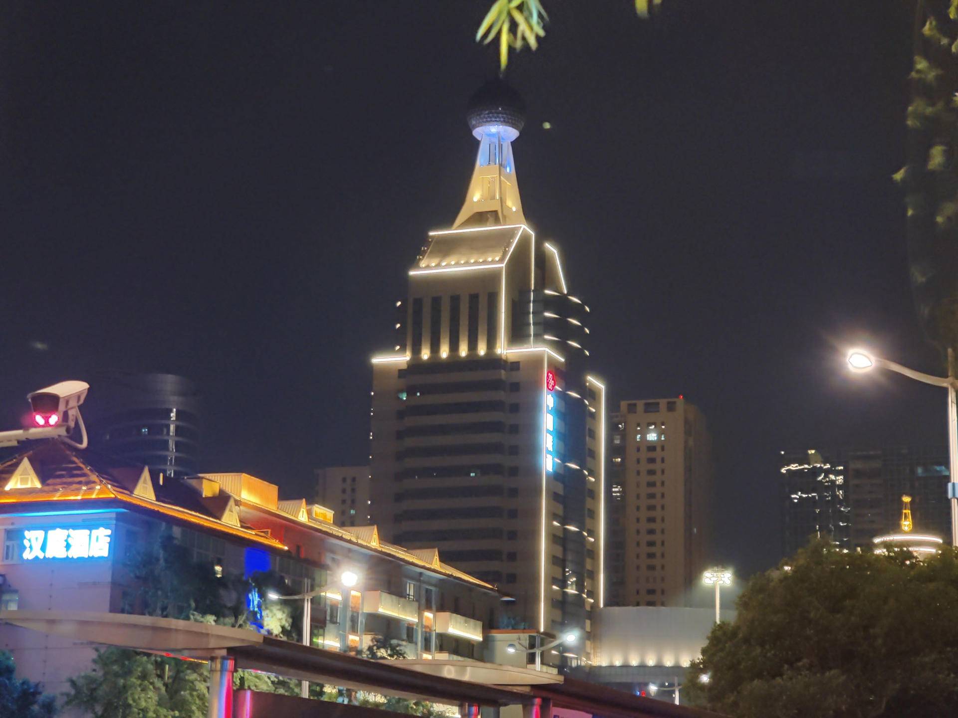 oneplus8pro2024还值得买吗,oneplus8pro测评