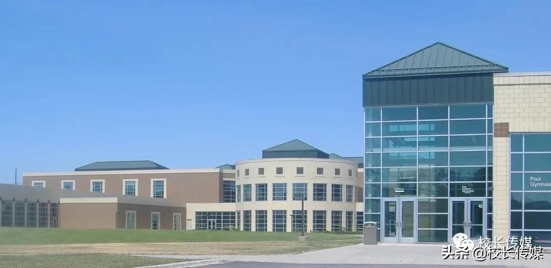 加拿大小学长什么样子,加拿大有名的私立小学有几所