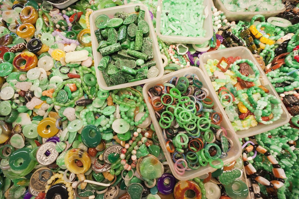 玉石直播间哪些是假货,大品牌珠宝直播玉石怎么那么便宜