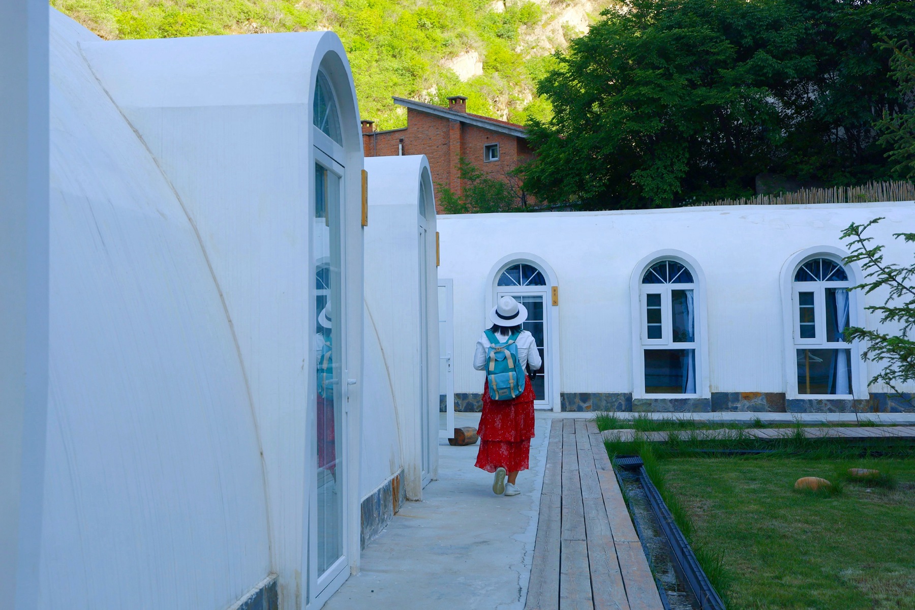 燕山第一峰,这座山高得像什么似的填空