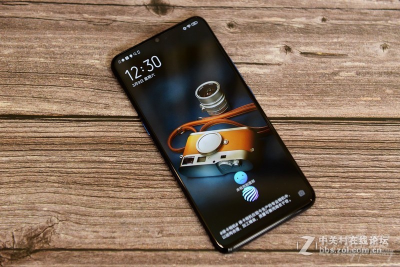 能流畅玩原神的iqoo手机,iqoo水桶机