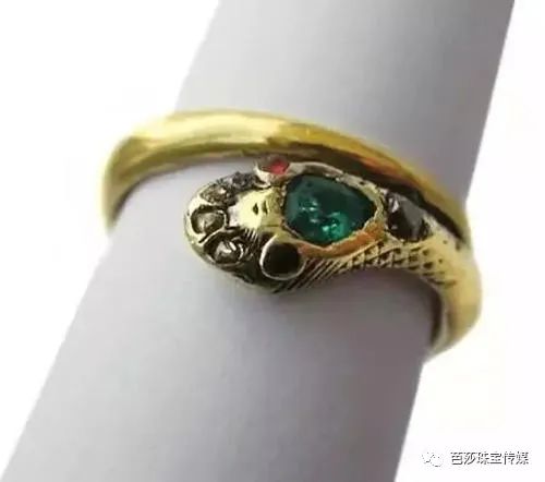 七夕送什么口红不会出错,七夕送女朋友口红送几支合适