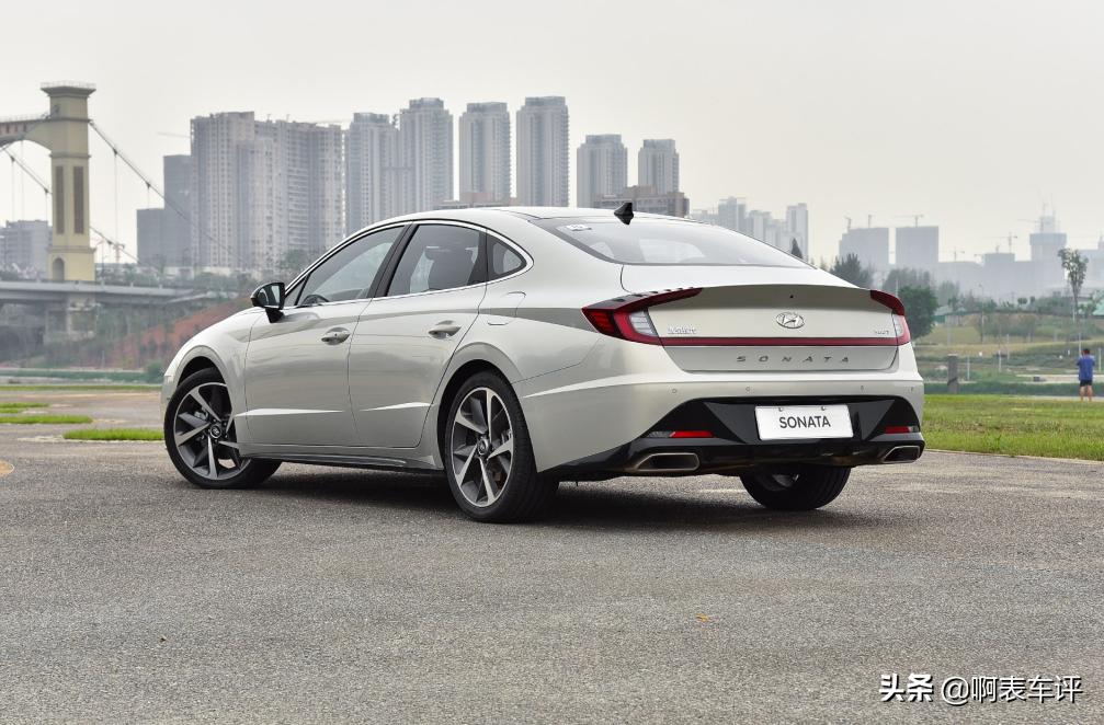 屌丝三宝索纳塔,新款索纳塔全系标配8at