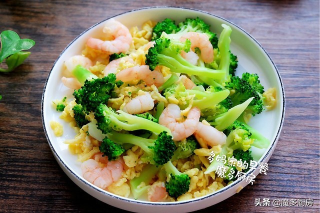 早餐简单又营养的食谱有哪些,早餐应该吃什么简单又营养