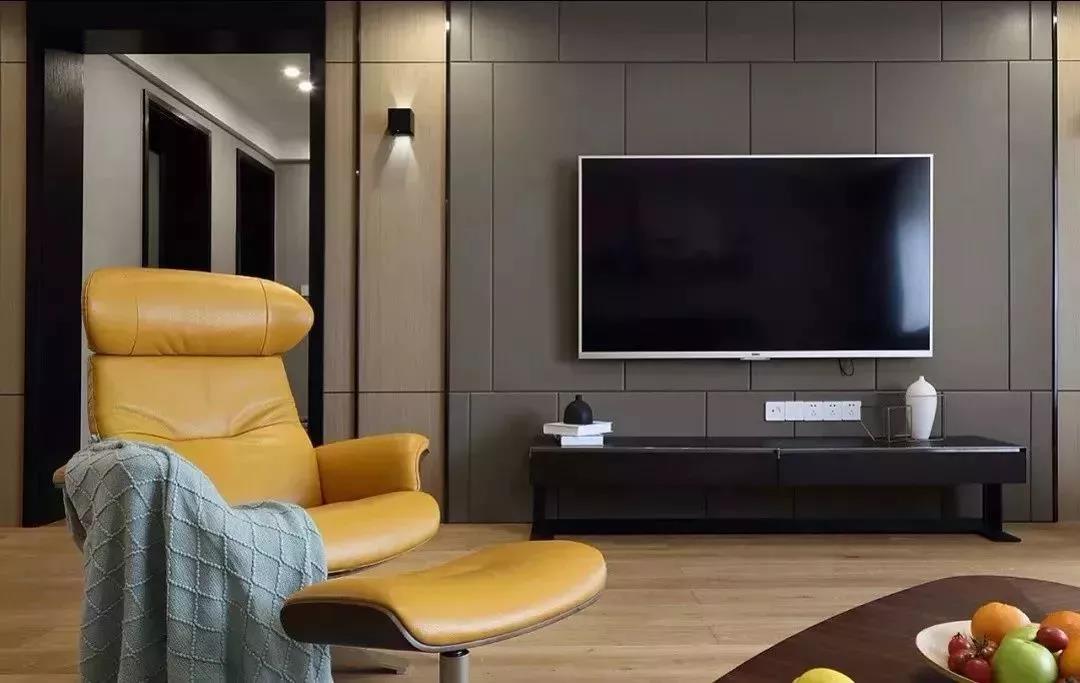 乳胶漆墙面污渍发霉开裂如何处理,墙面鼓包开裂怎么修复