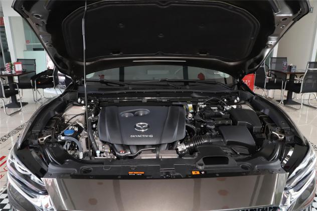 18年阿特兹2.5尊崇高速驾驶感受,阿特兹真实测评油耗