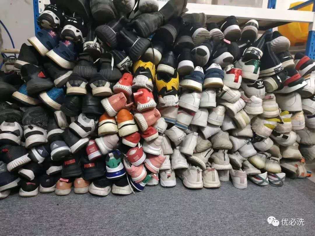 开一家洗鞋店成功案例,大学生开洗鞋店2个月赚8万