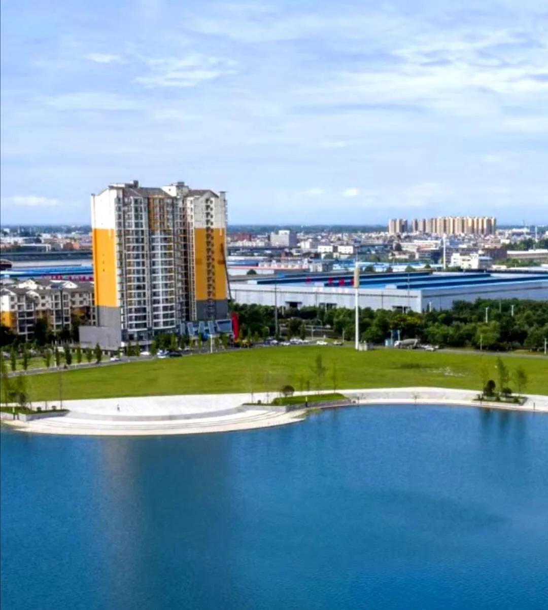 「往事」26年前，崇州是如何成功上“市”的？