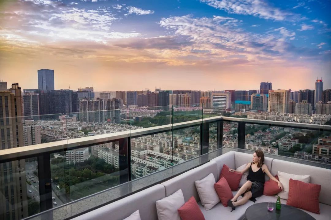 丽思卡尔顿西安自助,西安丽思卡尔顿酒店多少钱一晚