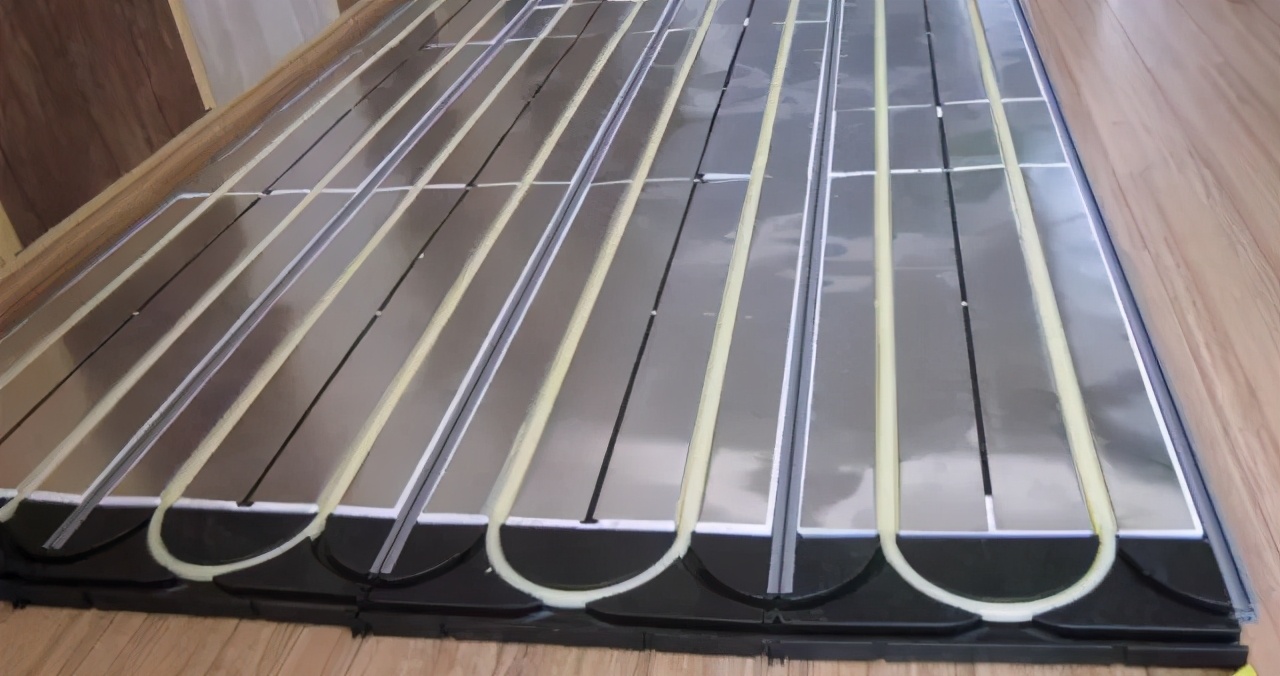 地暖知冷知热,地暖已经供暖怎么知道破没破