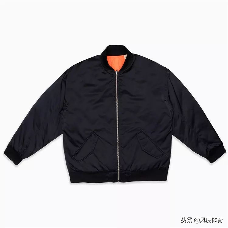 怕冷又想穿得好看,天气冷了连帽卫衣怎么穿