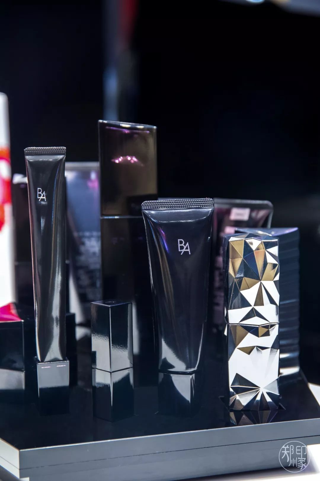 火爆小红书的POLA来啦！郑州第①家