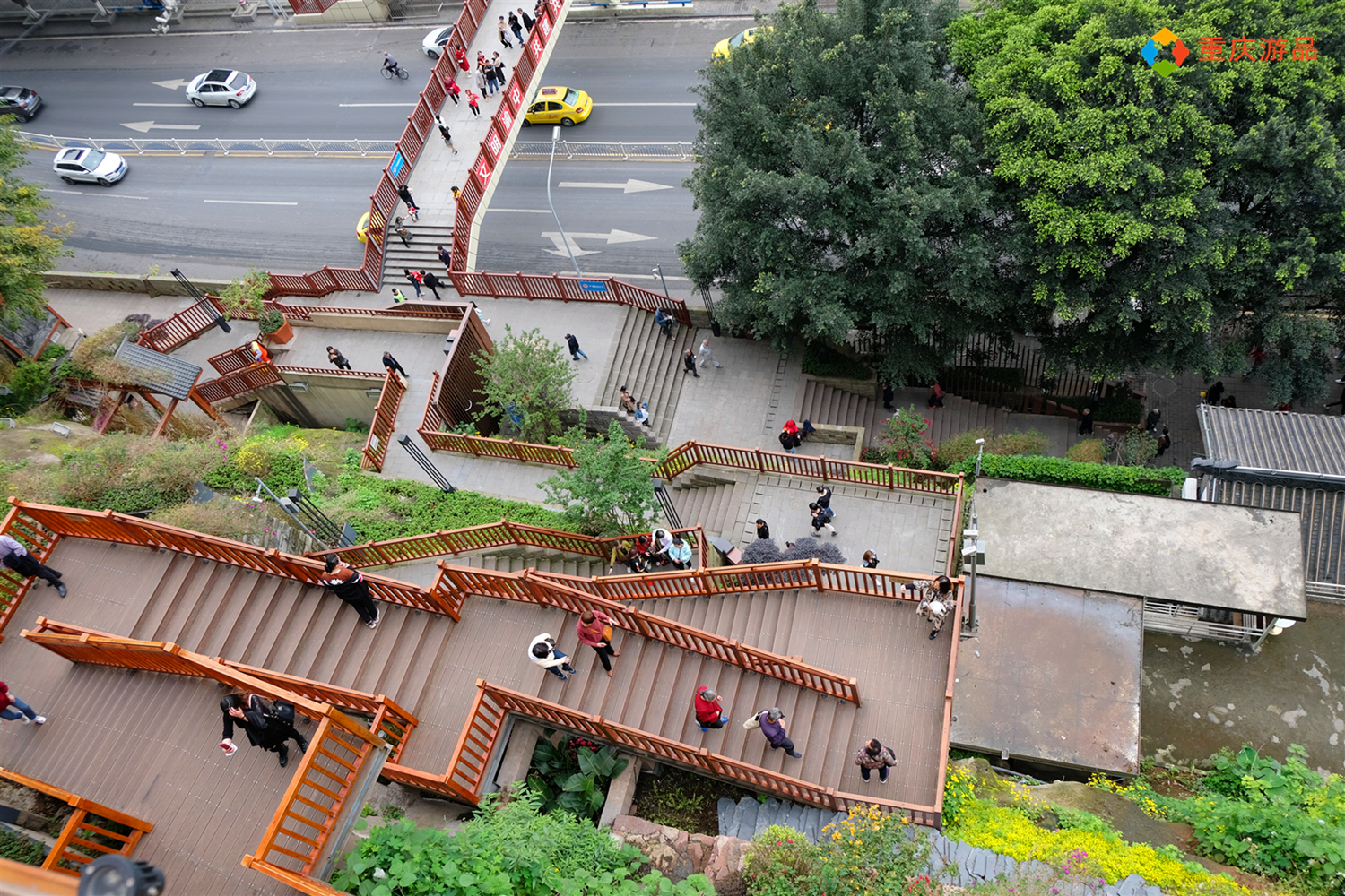 去重庆旅游夏天穿什么衣服好看,来重庆穿搭
