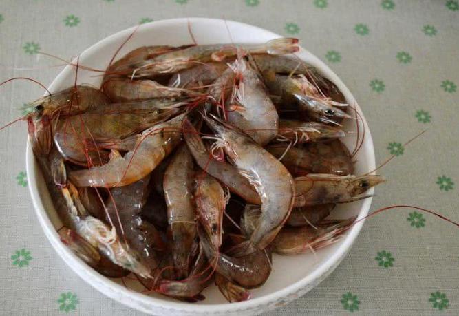 吃了30年的鱼才知道还有这种做法,吃了这么久的虾现在才知道奥秘