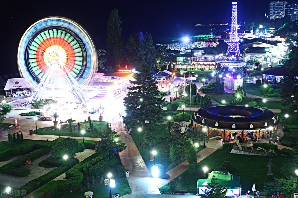 今天的你爱答不理明天我还来找你,今天的你爱理不理明天你高攀不起